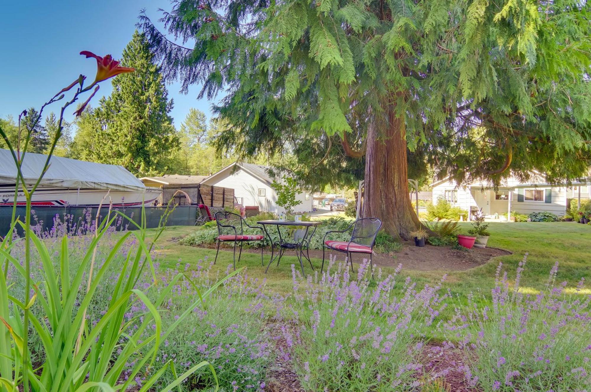 Charming Updated Retreat Walk To Lake Stevens! Exterior foto